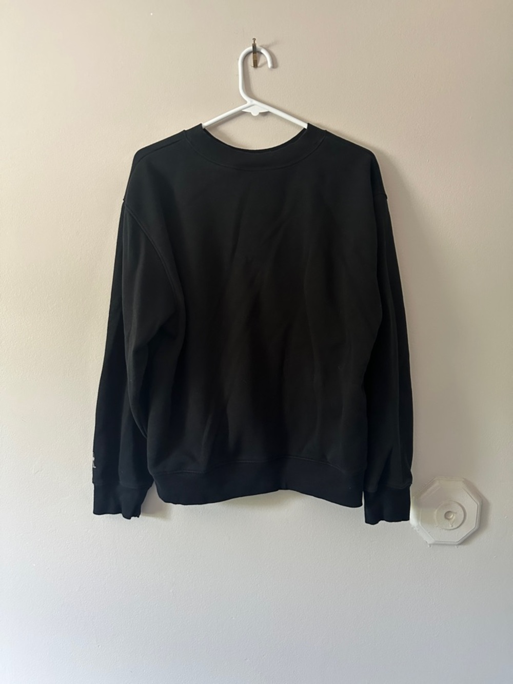 Universal Thread Black Sweatshirt with Metallic Script - Picture 5 of 8